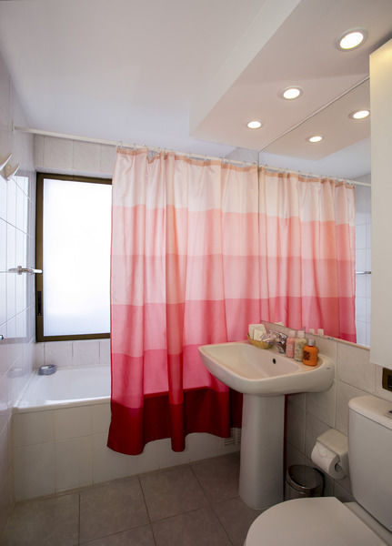 Aparthotel La Sebastiana 3*